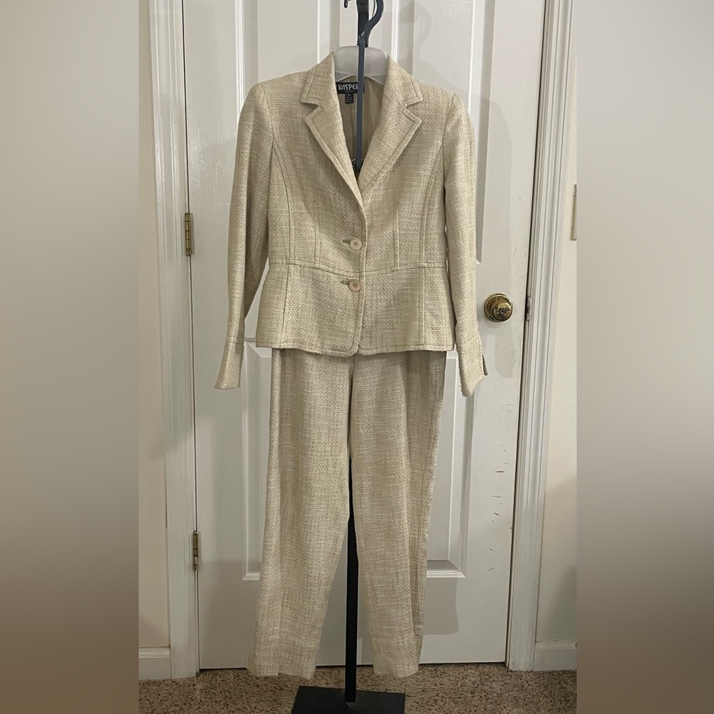 Kasper Petite 2 Piece Cream Pantsuit